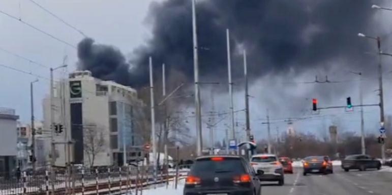 Голям пожар гори в София. Има ли пострадали?