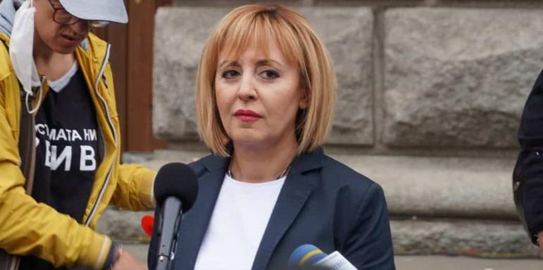 Манолова с призив към Радев за подслушването