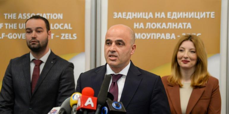 Македонският премиер се нахвърли на партиите в България
