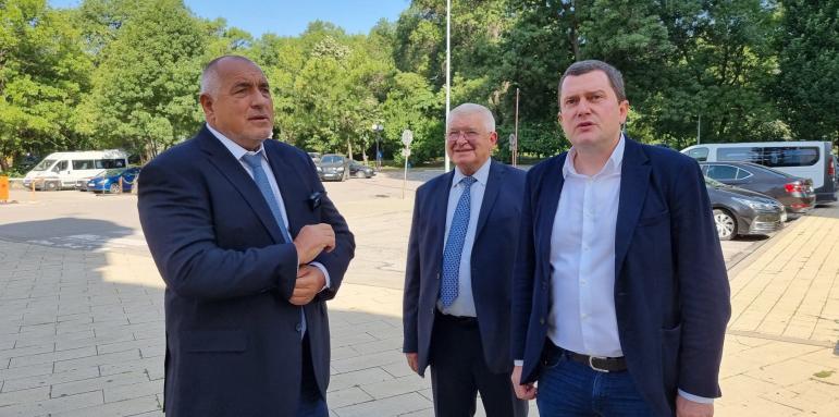 Борисов ошета управляващите, каза защо са като болшевиките