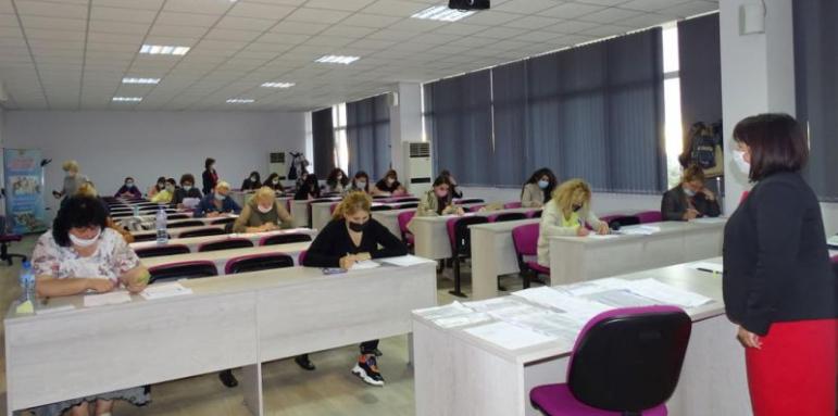 Тракийският университет проведе изпит за магистри по 2 специалности
