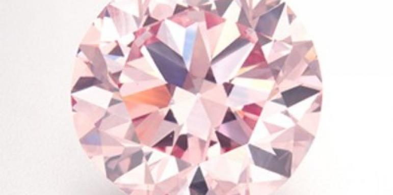 Тийнейджърка намери 4-каратов диамант