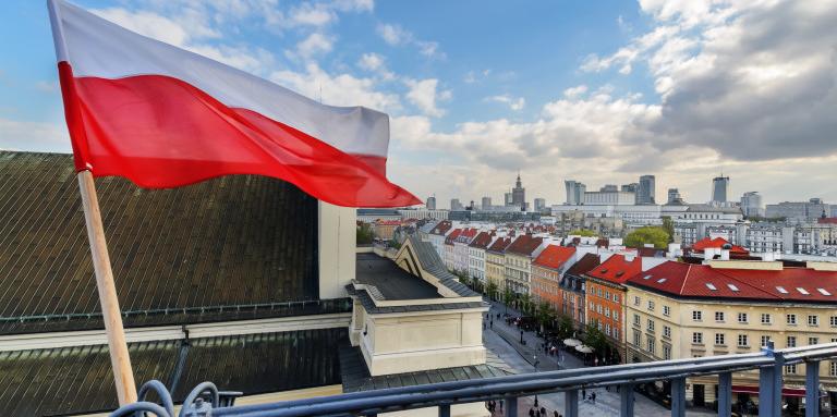 Полша роптае срещу ЕС: Харчим парите си, те не помагат