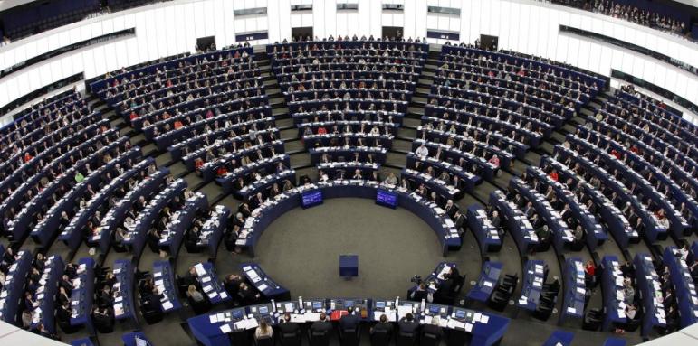 Европарламентът реши да се занимае с подслушванията