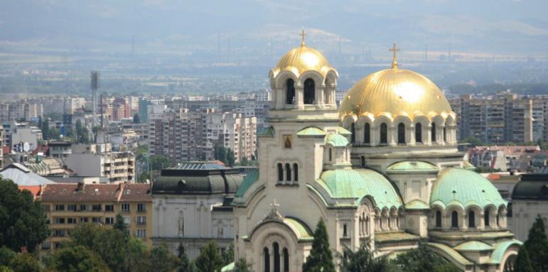 Защо ще бият утре камбаните на църквите в София