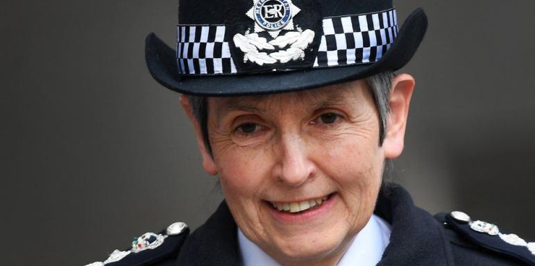 Расистки скандал между лондонския кмет и шефката на полицията
