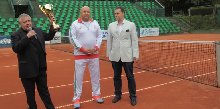 Премиера на "ПИК мастърс" събра елитни тенис асове