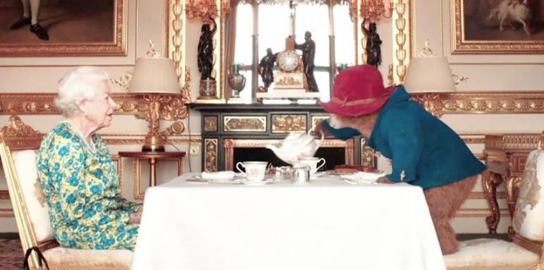 Чай с мечок промени представата за Елизабет ІІ