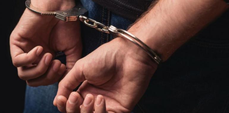 Арестуваха български изнасилвач в Атина