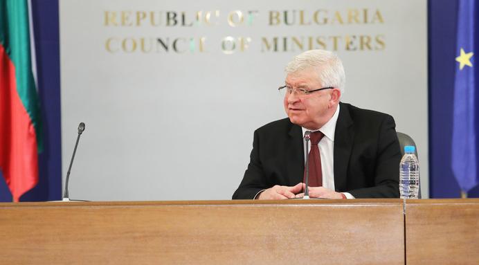 Правителството тегли 300 милиона нов дълг