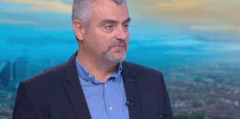 Миндов:Казват, че няма ваксини при пълен хладилник