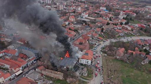 Огненият ад на Балканите продължава: Горя мол в Сърбия