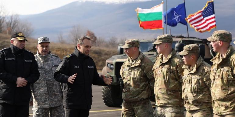 Колко чужди войници са пратени в България? Данните от НАТО