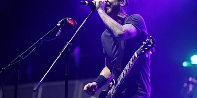 България крещя до полуда с GODSMACK