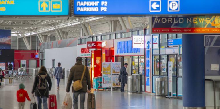 Продават самолетни билети по 10 евро на уебсайта на летище София