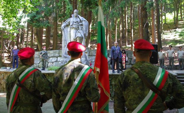 Казанлък почете 153 г. от славната битка на четата на връх Бузлуджа