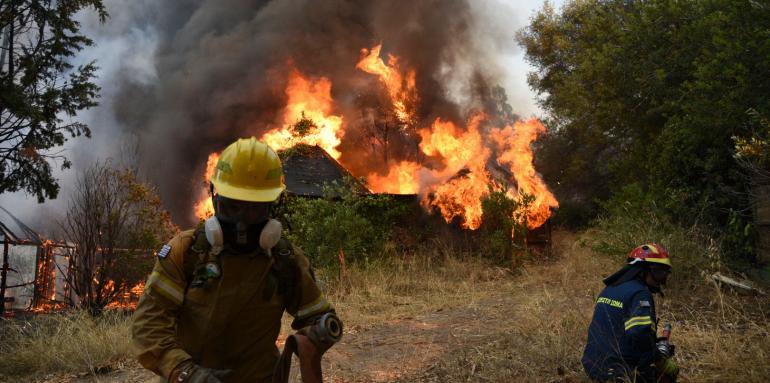 Гърция дава до 6000 евро помощ заради пожарите