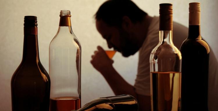Има ли безобиден алкохол и как влияят на мозъка бирата и виното