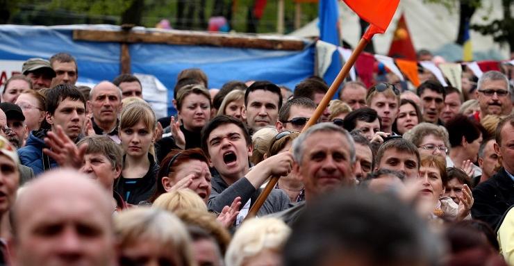 Симеон Николов: Решенята в Женева са в полза на Москва