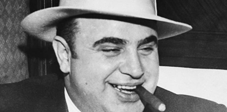 Любимият пистолет на Ал Капоне отива на търг