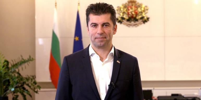 Кирил Петков изненада с поздрав за независимостта на Македония