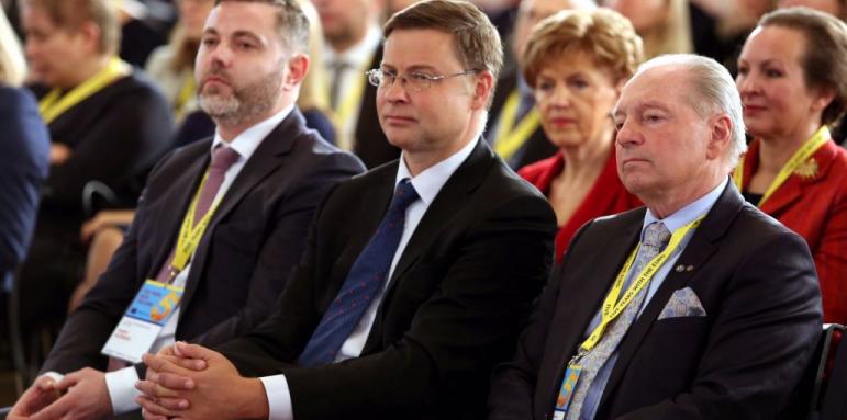 Предупреждават ни за още усилия преди еврото