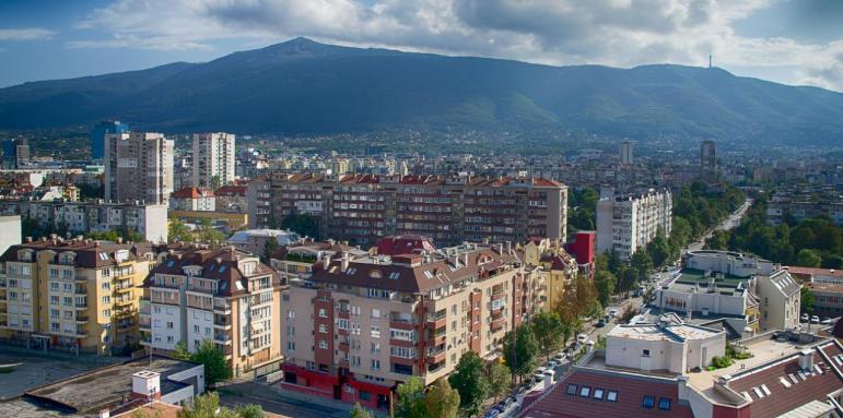 Прогноза: Еврото ще надуе още цените на имотите