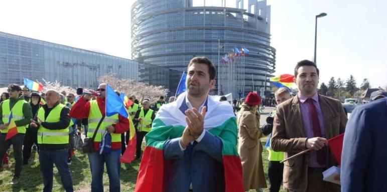 Превозвачите ни все още с надежда за пакета Макрон