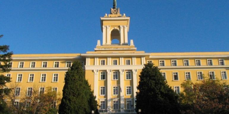 Морската Алма Матер прие вече половината си първокурсници