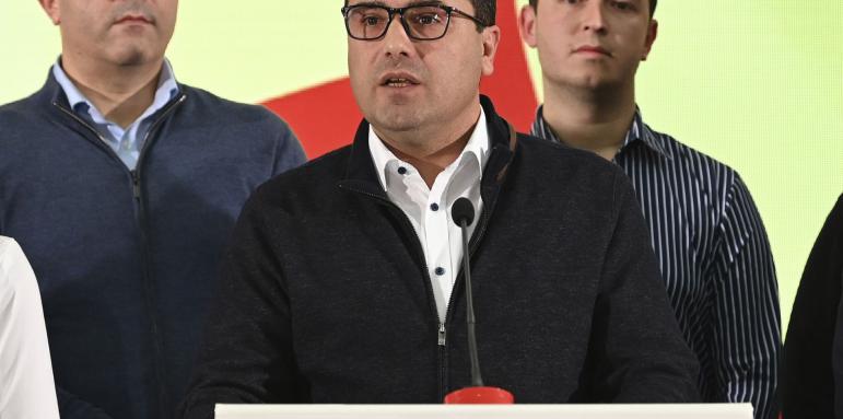 Какво става в С. Македония след оставката на Заев