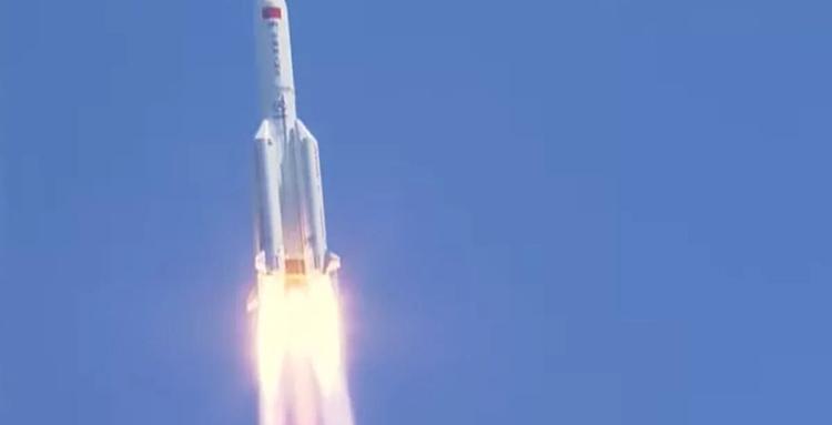 Отломката от китайска ракета изгоря над Индийския океан