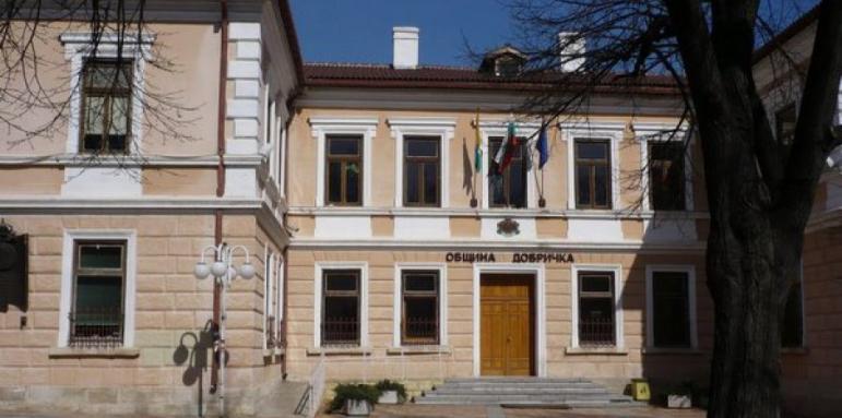Одобриха закриването на 8 училища в община Добричка