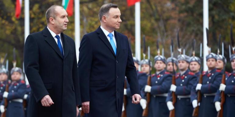 Радев и Дуда зоват за по-малко напрежение между Русия и Украйна