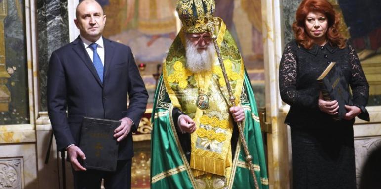 Патриарх Неофит към Радев: Очакванията отново са огромни